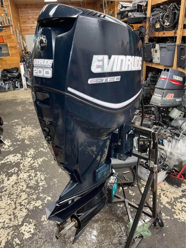 2010 Evinrude Etec 200 HP