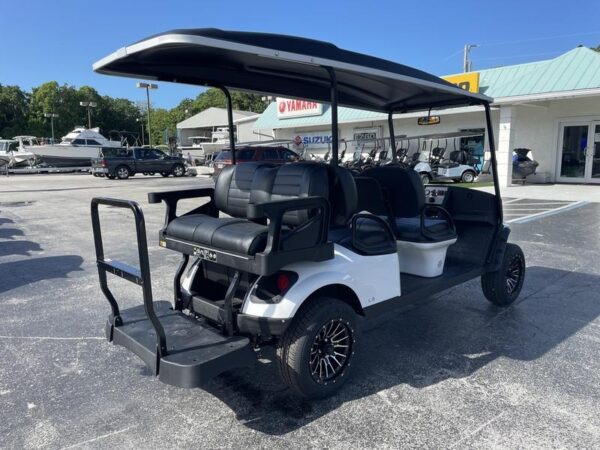 2023 EZGO Express L6 Gas