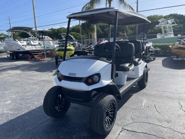 2023 EZGO Express L6 Gas - Image 2