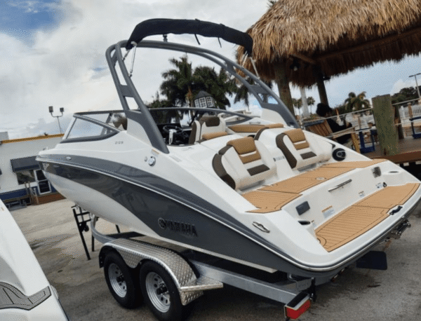 2021 Yamaha Marine 212SD