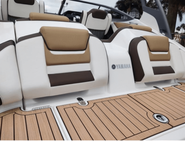 2021 Yamaha Marine 212SD - Image 3