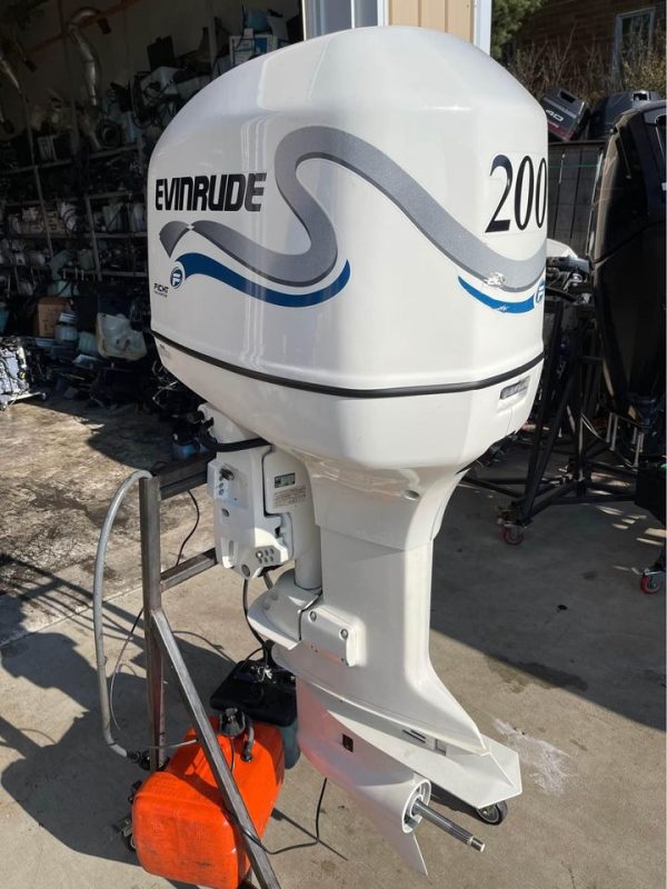 2005 Evinrude 200 HP 2