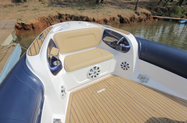 2022 Flex 1100 Cabin with - Image 3