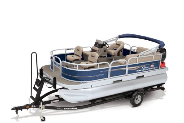 2023 PARTY BARGE 18 DLX - Image 3